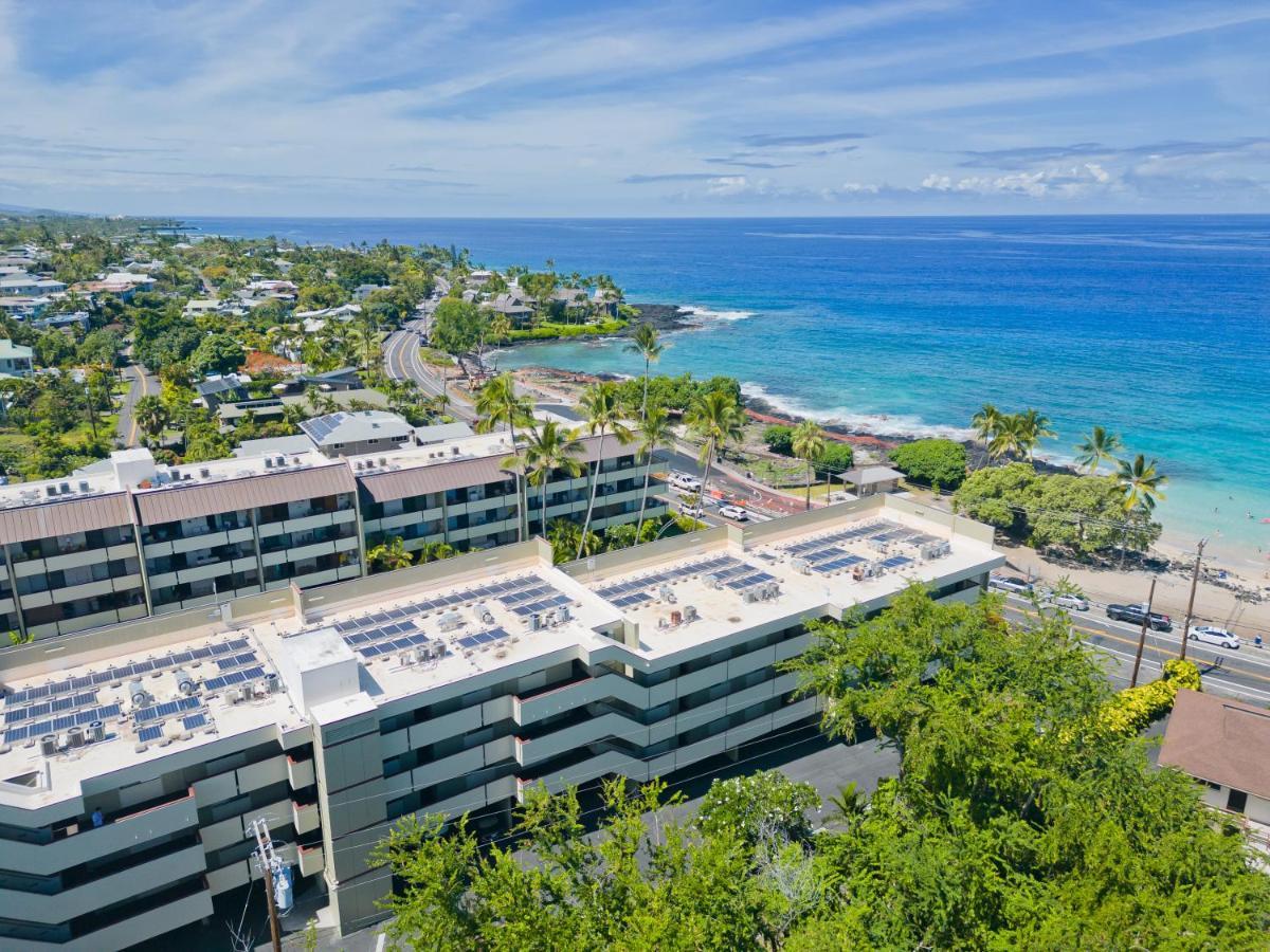 Family Getaway - Lava Room At Magic Sands Beach Kailua-Kona Exterior foto